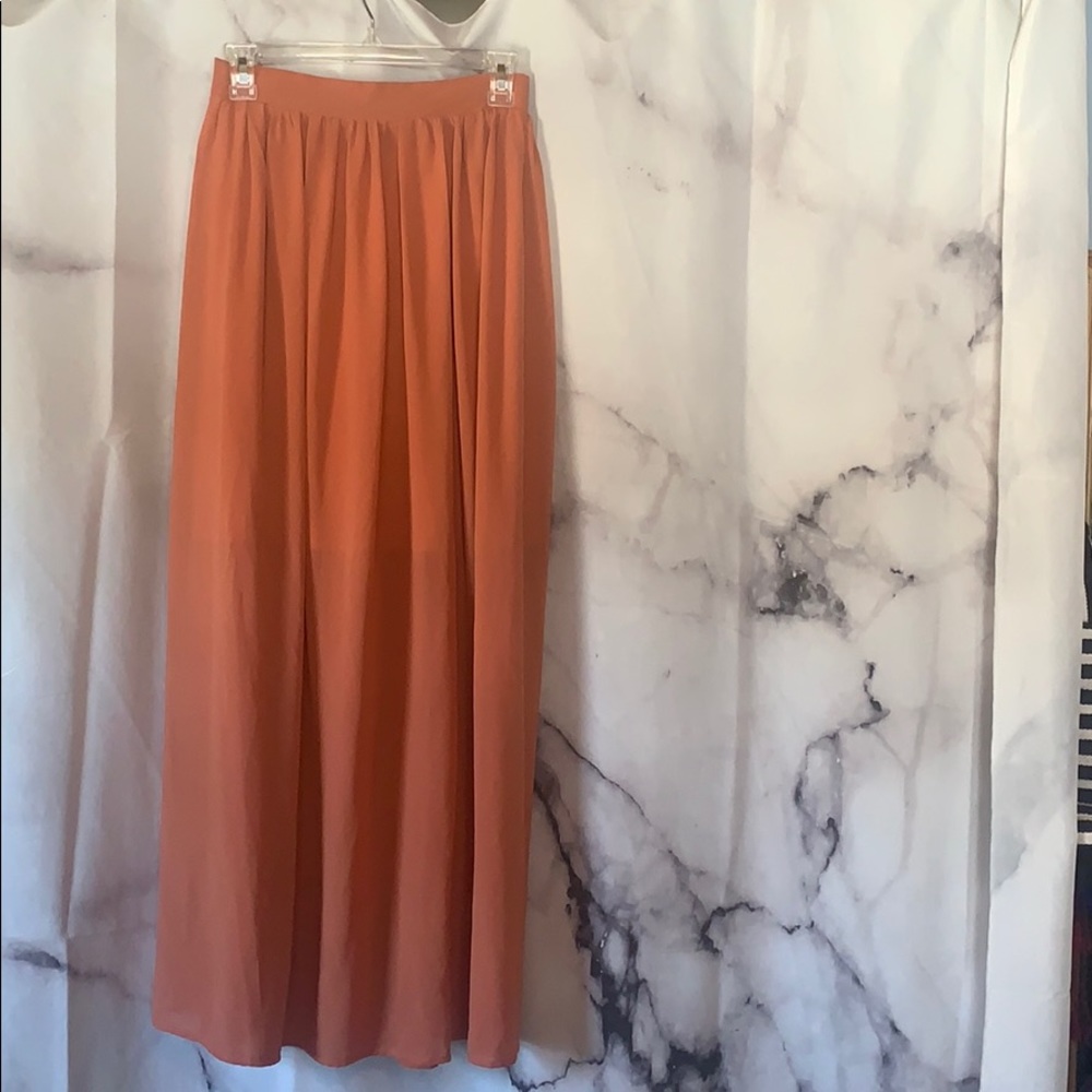 Flowy maxi dress